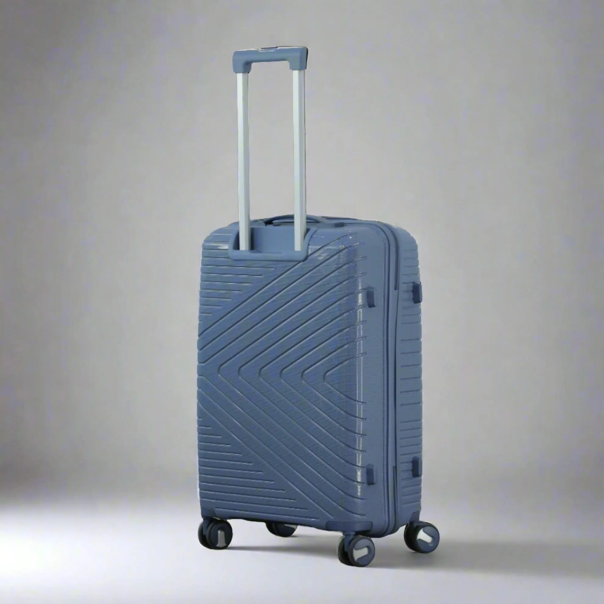 24 Inch Crossline PP Unbreakable Luggage Bag With Double Spinner Wheel