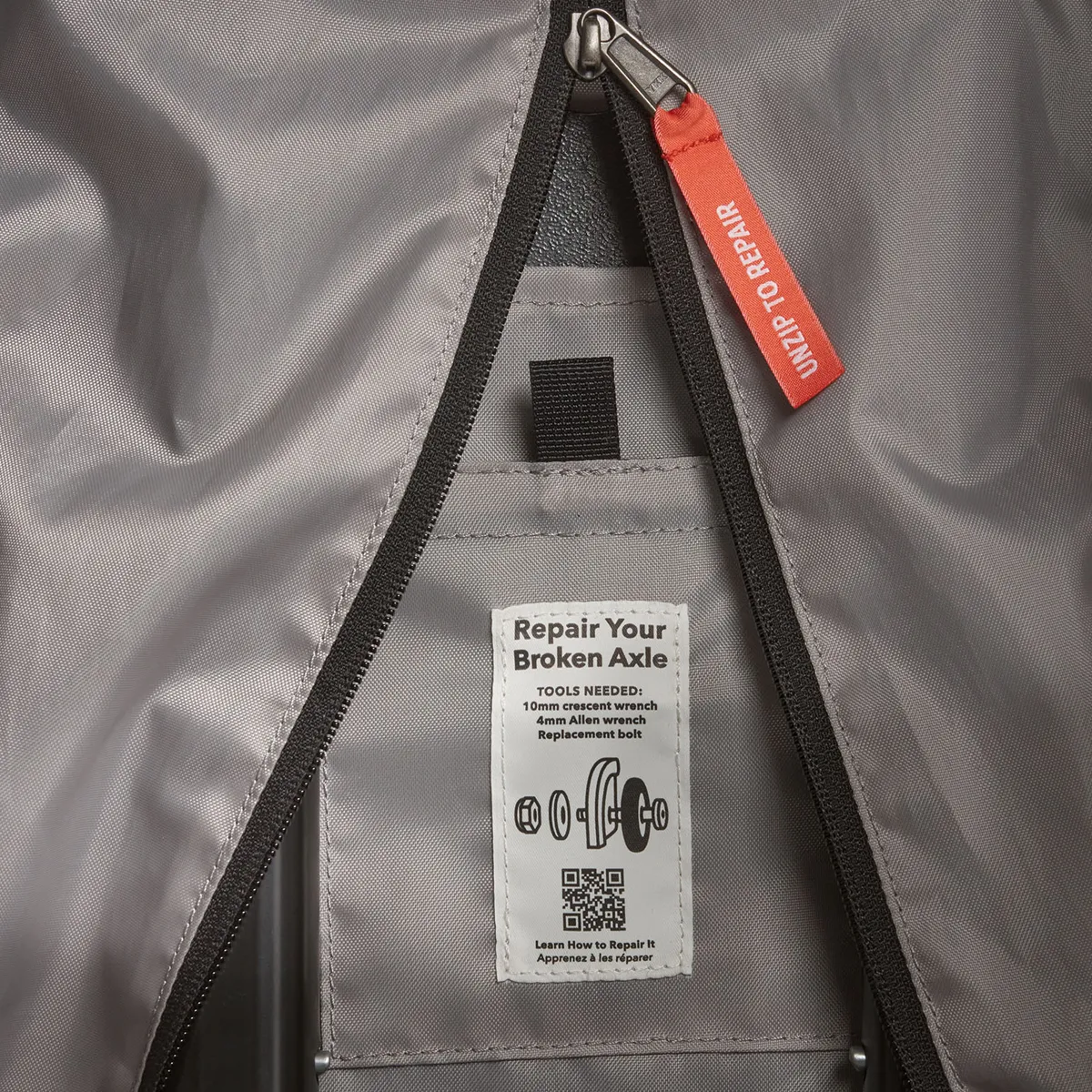 Black Hole Wheeled Duffle Bag 100L