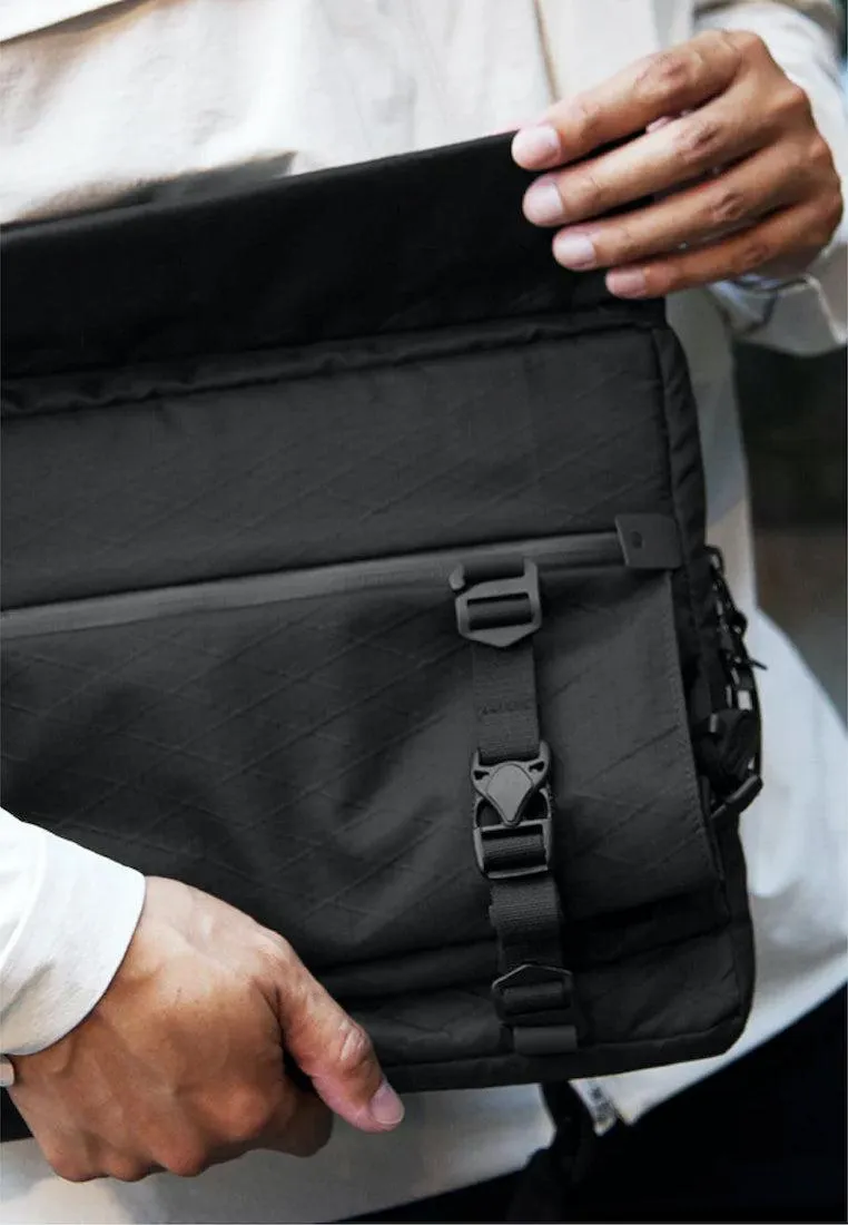 Code Of Bell APEX Liner Max 2 Way Shoulder Bag