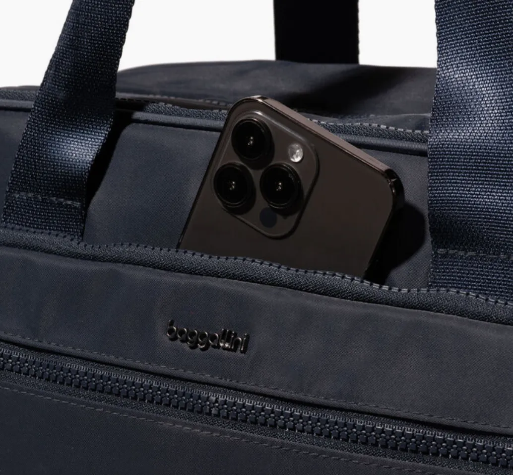 Getaway Split Case Duffel