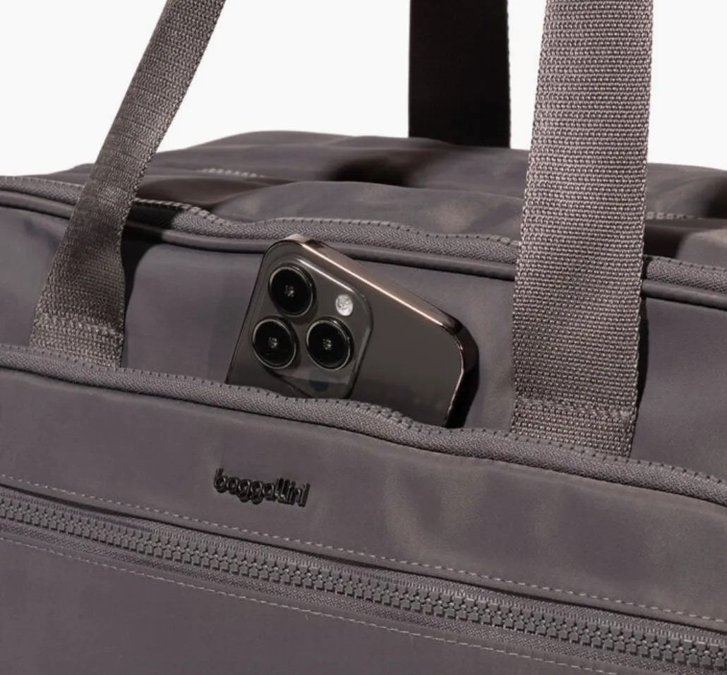Getaway Split Case Duffel