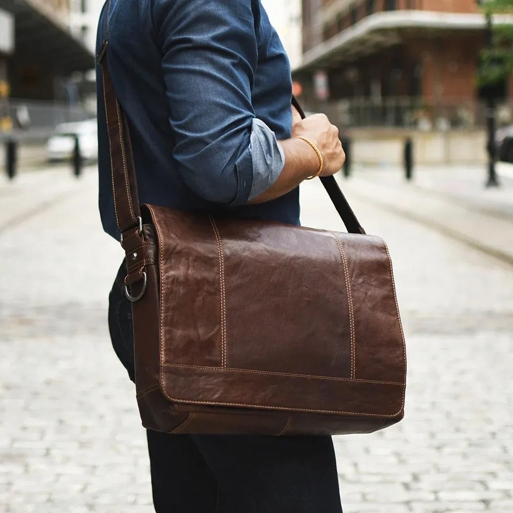 Jack Georges Voyager Super Messenger Bag
