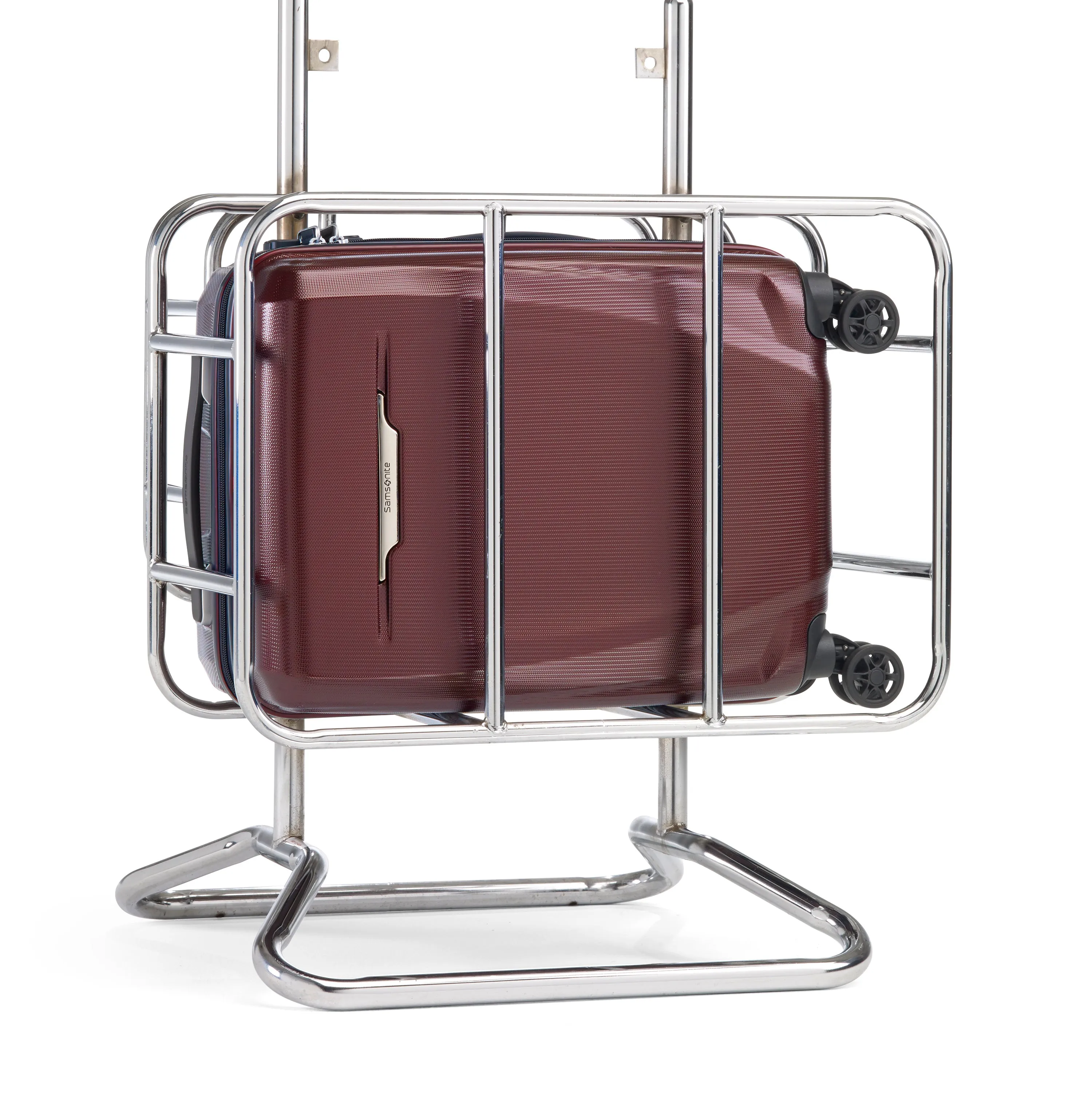 Samsonite Pursuit DLX Plus Spinner Carry-On