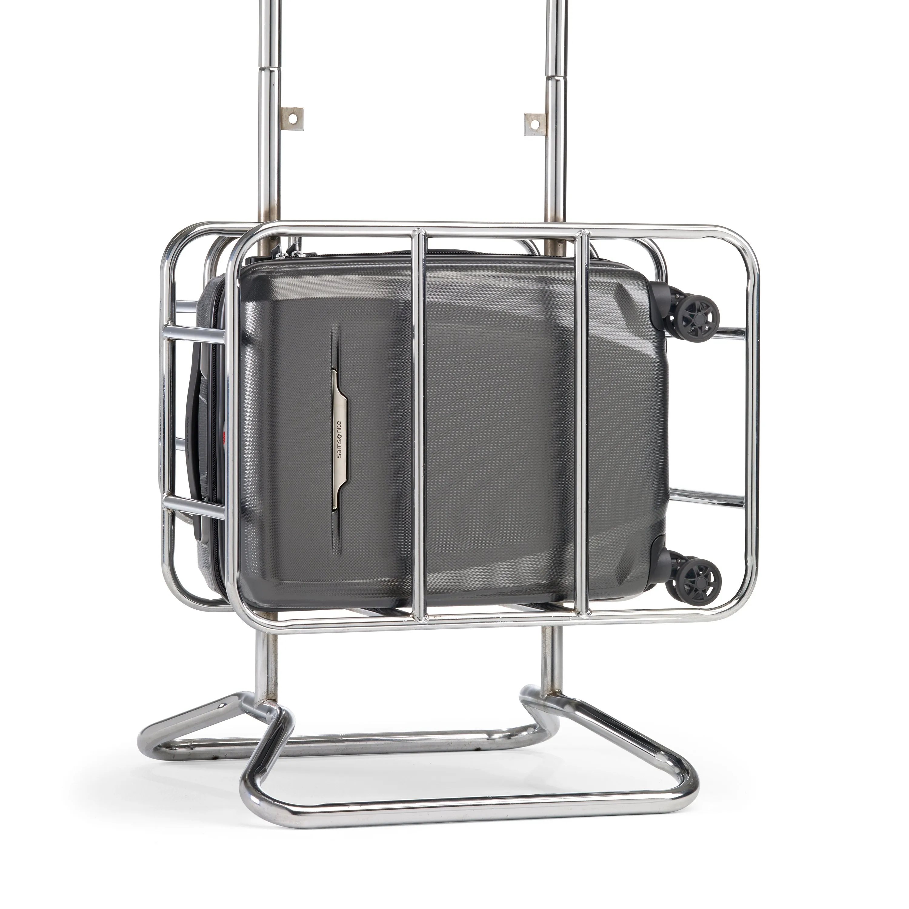 Samsonite Pursuit DLX Plus Spinner Carry-On