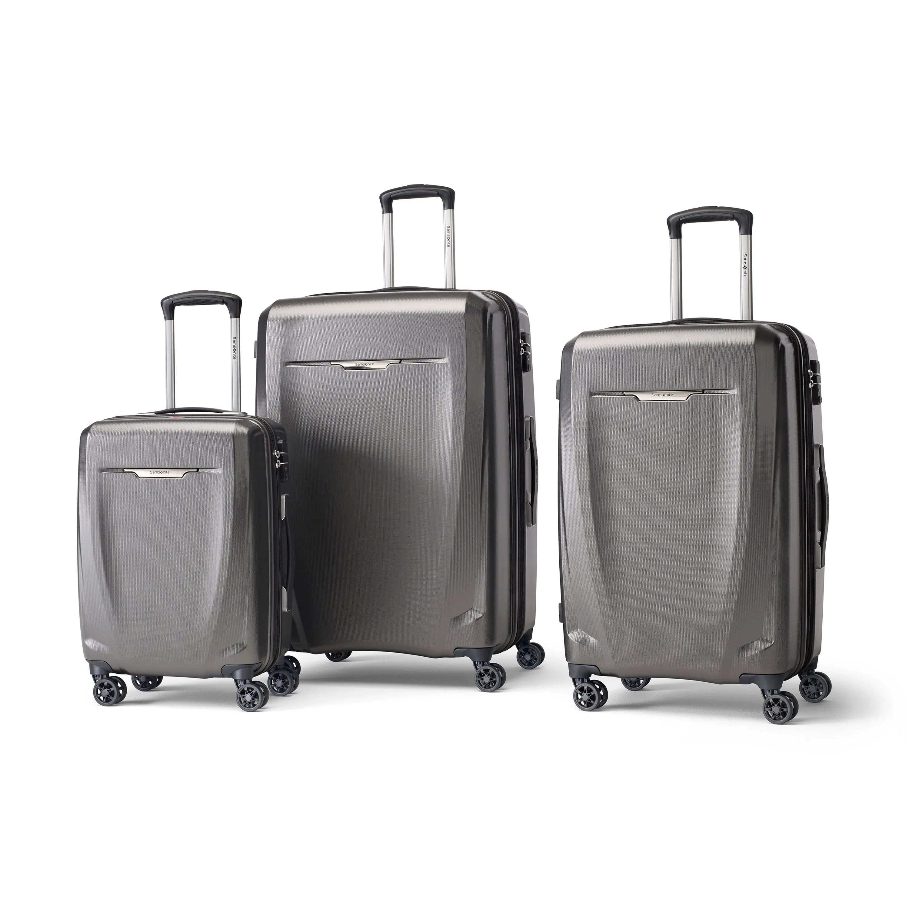 Samsonite Pursuit DLX Plus Spinner Carry-On